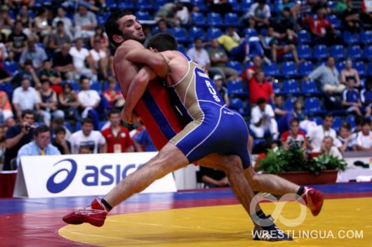 Фоторепортаж с юниорского чемпионата мира по греко-римской борьбе