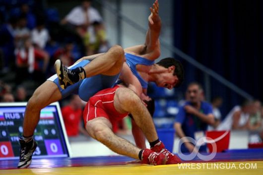 Фоторепортаж с юниорского чемпионата мира по греко-римской борьбе