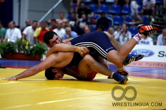 Фоторепортаж с юниорского чемпионата мира по греко-римской борьбе