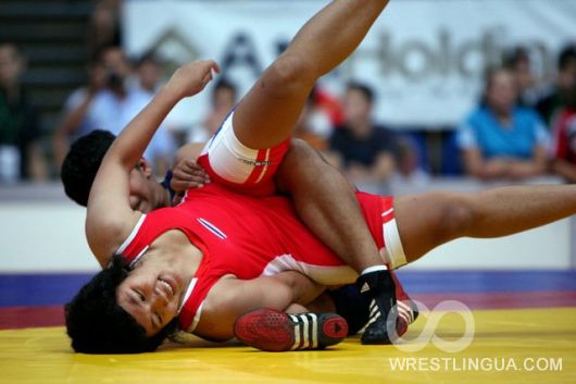 Фоторепортаж с чемпионата мира по спортивной борьбе среди юниорок