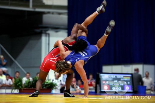 Фоторепортаж с чемпионата мира по спортивной борьбе среди юниорок