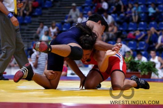 Фоторепортаж с чемпионата мира по спортивной борьбе среди юниорок