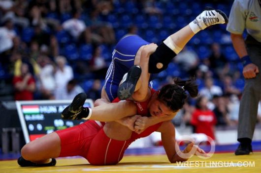 Фоторепортаж с чемпионата мира по спортивной борьбе среди юниорок