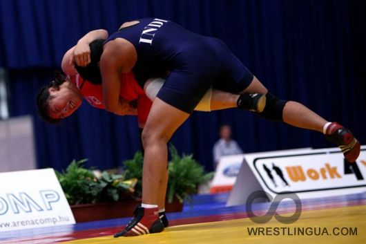 Фоторепортаж с чемпионата мира по спортивной борьбе среди юниорок