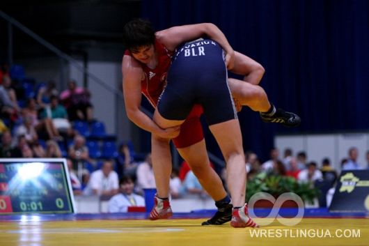 Фоторепортаж с чемпионата мира по спортивной борьбе среди юниорок