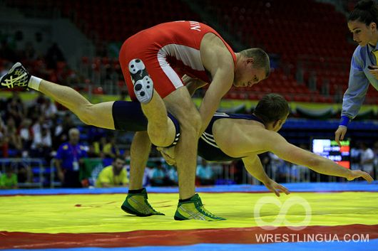 Аркадий Блюмин серебряный призер молодежного Чемпионата мира по борьбе.