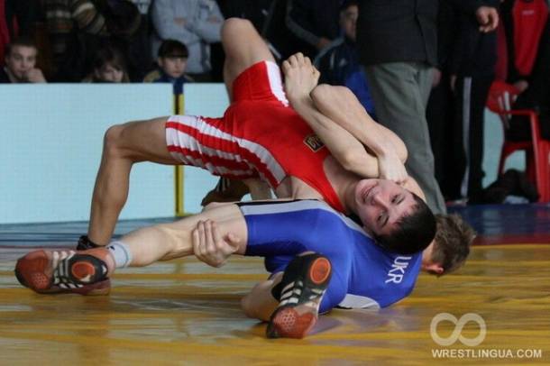 Результаты чемпионата Украины по вольной борьбе среди юношей в Ивано-Франковске-2014 !