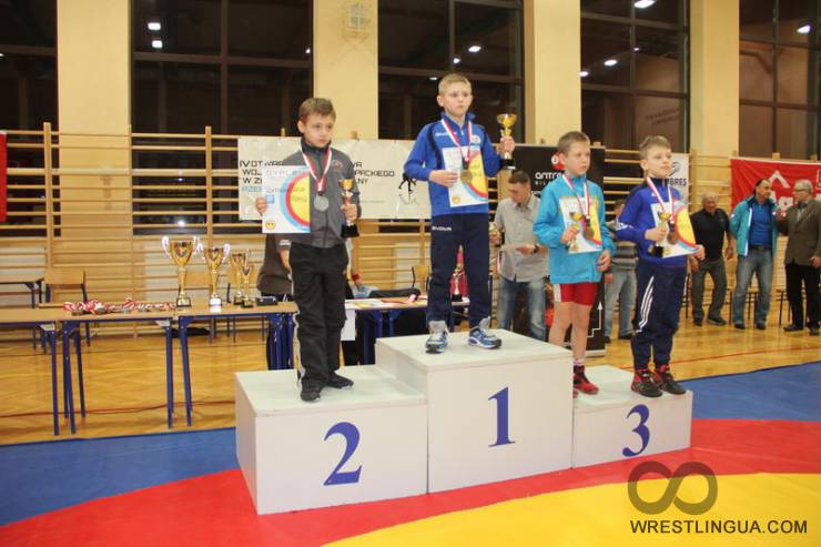 IV Міжнародний юнацький чемпіонат Підкарпатського воєводства, результати українських борців. Фото репортаж.