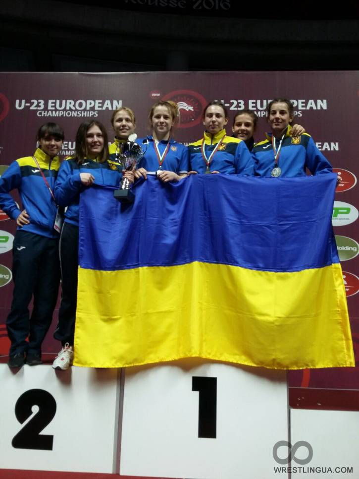 Женская Сборная Украины по вольной борьбе U-23 выиграла Чемпионат Европы-2016, россиянки вторые. + Фото.