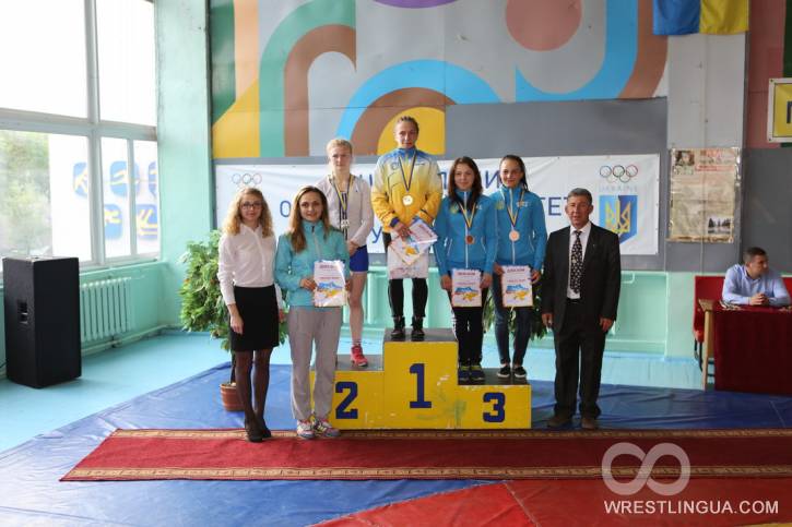 Фаворитки подтвердили свой класс! Результаты чемпионата Украины по вольной борьбе среди женщин Хмельницкий-2016.